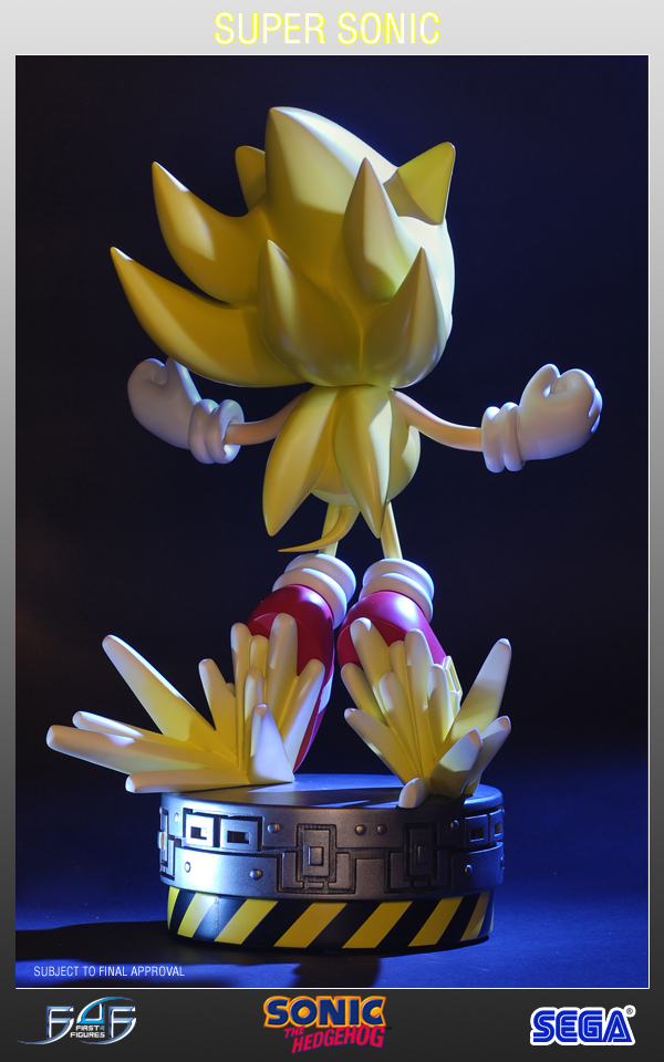 Super Sonic - Classic Sonic the Hedgehog Statue (2)  Pre-owned A-/B